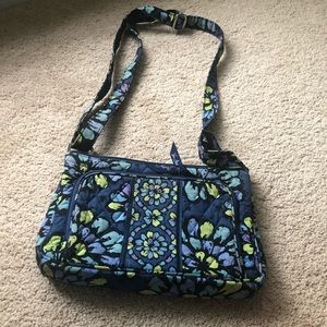 Vera Bradley crossbody little hipster indigo pop
